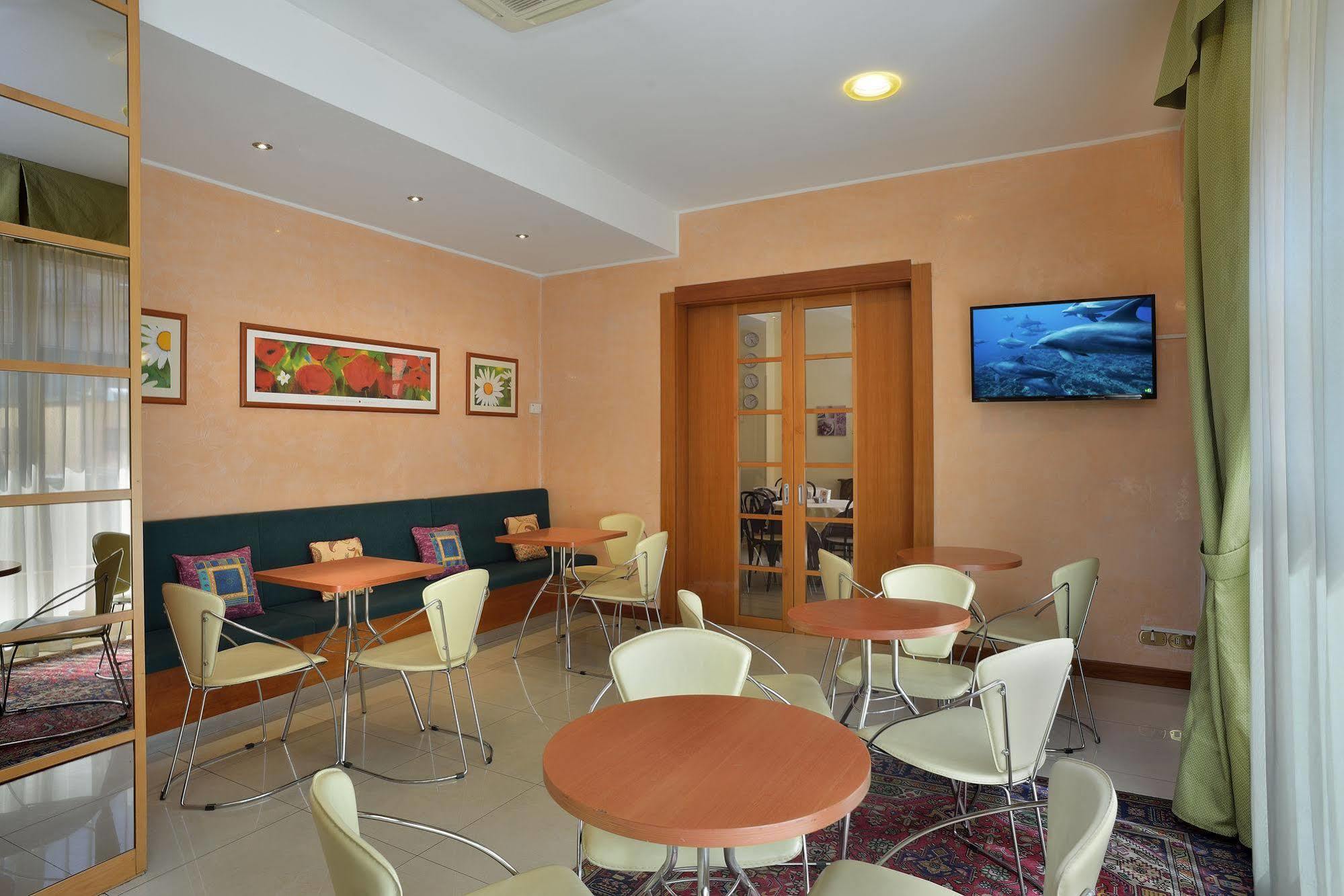 Astor Hotel Bologna Ngoại thất bức ảnh